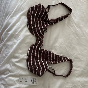 NWT- XS. Brown. High Apex underwire bikini top. Lost receipt and can’t return.